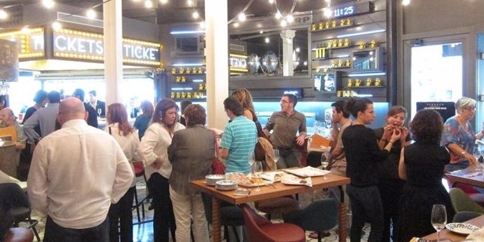 Restaurante 'Tickets' De Los Hermanos Adrià