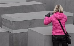 El Monumento Berlinés Al Holocausto Corre Riesgo De Desmoronarse