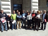 UGT, CCOO, USO y STEI escenifican su "unidad de acción" al registrar juntos en el Govern la convocatoria de huelga