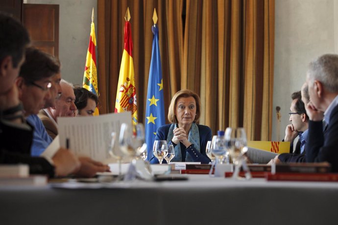 Rudi Y Los Consejeros Del Gobierno De Aragón En El Monasterio De Rueda