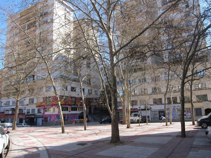 Plaza De Albatros, Donde Se Encuentran Algunos De Los Bares Clausurados 