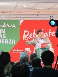 Valderas se propone "volver a Andalucía como un calcetín" y aprobar la ley de 'Carta de Derechos de la Ciudadanía'