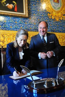 La Ministra Este Sábado En Algeciras