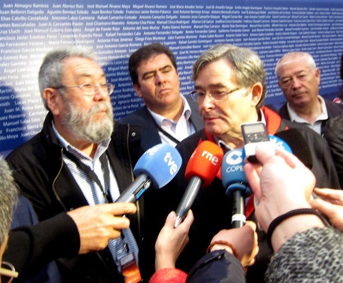 El Secretario De UGT Participa En Un Acto En Sevilla