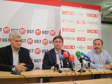 Martínez Con Gil Y Pedrosa En Rueda De Prensa