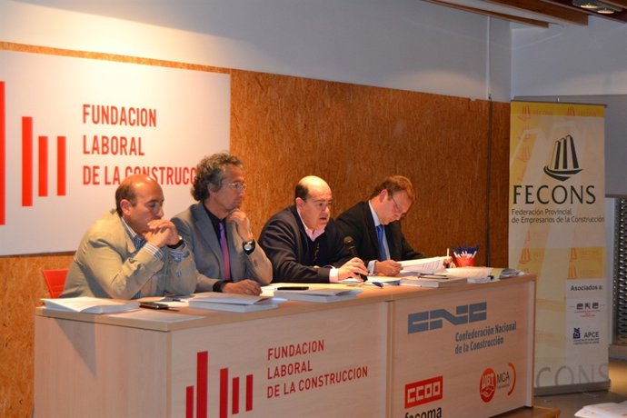 Asamblea De Fecons En Cáceres