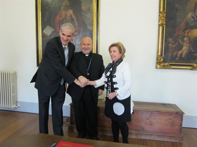 Juan María Pemán, Monseñor Manuel Ureña Y Dolores Serrat