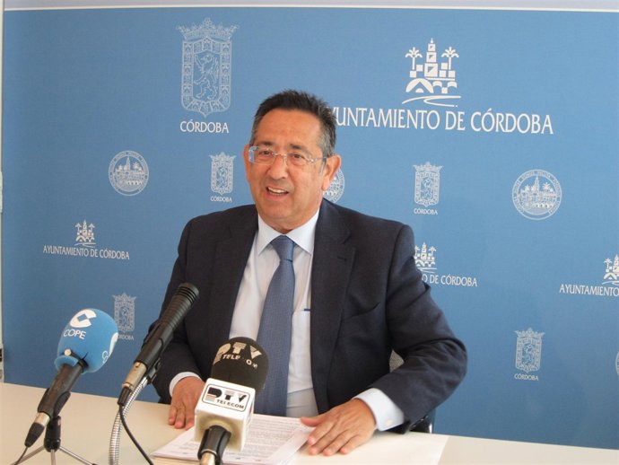 El Concejal Ricardo Rojas En Rueda De Prensa