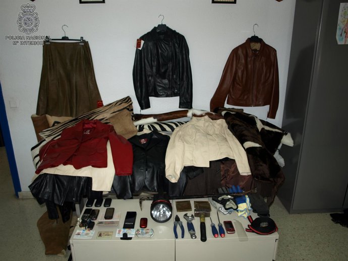 Prendas Incautadas En Una Operación Policial En Málaga