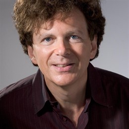 El Pianista Mikhail Rudy Cierra El Ciclo De Piano Del Teatro De La Maestranza