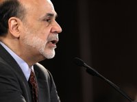 Bernanke alerta de "desafíos importantes" a corto plazo en la economía de EEUU