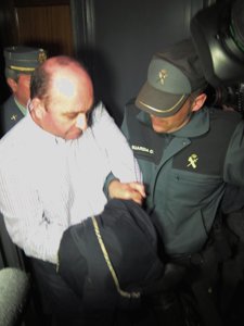 El Exchófer De Guerrero, Conducido A Prisión.