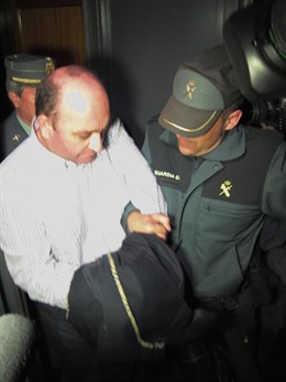 El Exchófer De Guerrero, Conducido A Prisión.