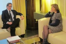 Reunión Entre Josep Maria Vila D'abadal Y La Pta.Del Parlament, Núria De Gispert