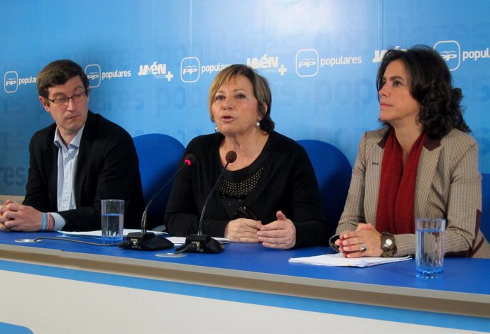 Miguel Contreras, Celia Villalobos Y Catalina García En Rueda De Prensa.