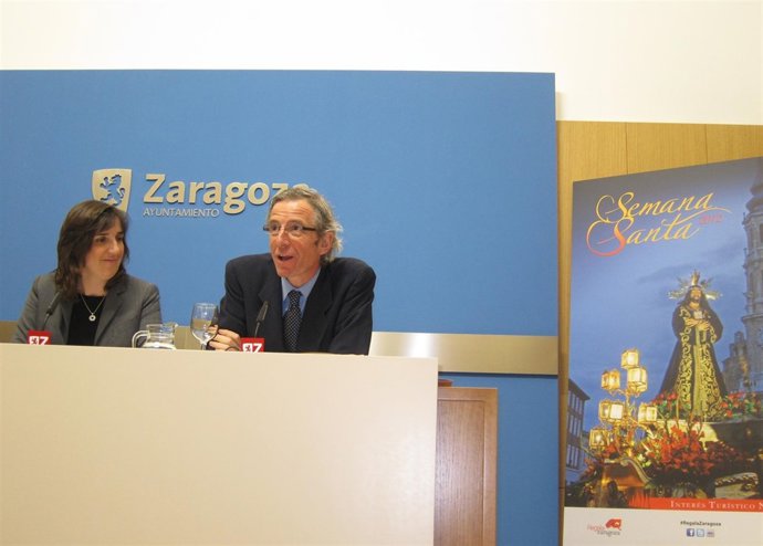 Lola Ranera Y Juan Murillo En La Presentación De La Semana Santa 2012