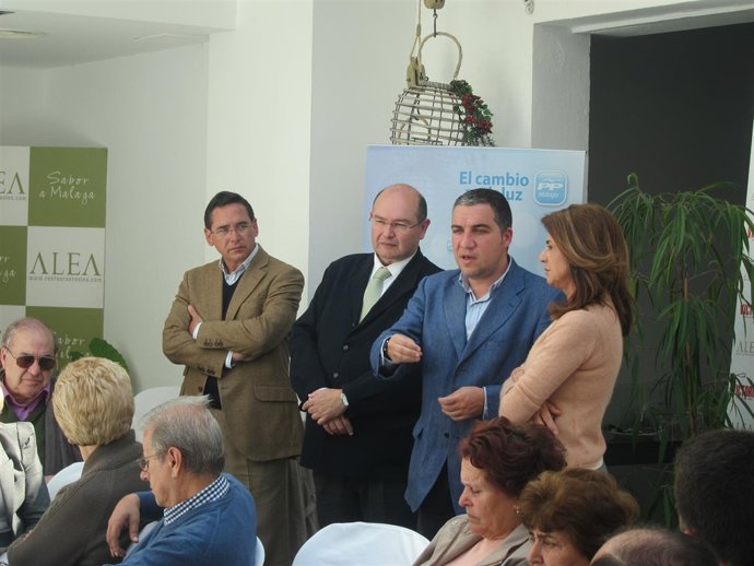 Bendodo Y Garrido, En Un Encuentro Previo Con Vecinos