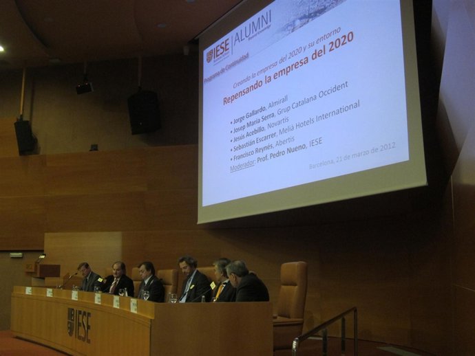 Ponentes De La Conferencia 'Repensando La Empresa De 2020', En Iese
