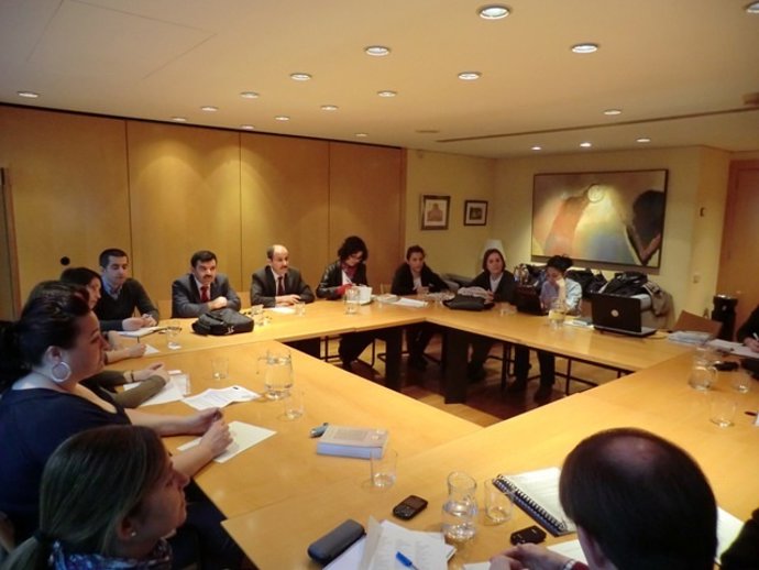 Reunión Entre Catatunya Y Turquía Sobre La Legislación De Emisiones