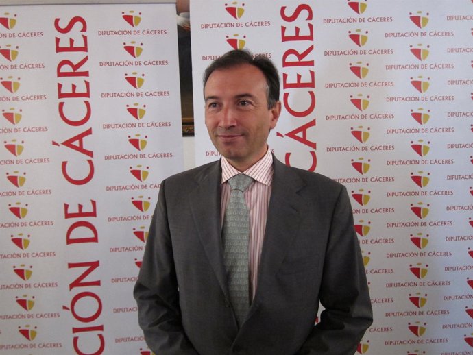 Laureano León, Presidente De La Diputación De Cáceres.