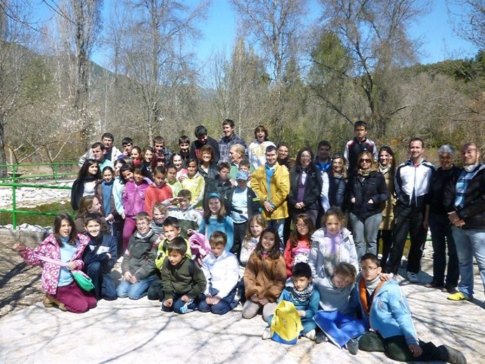 Rodríguez Y Muñoz (C) Con Los Escolares Con Motivo Del Día Mundial Del Agua