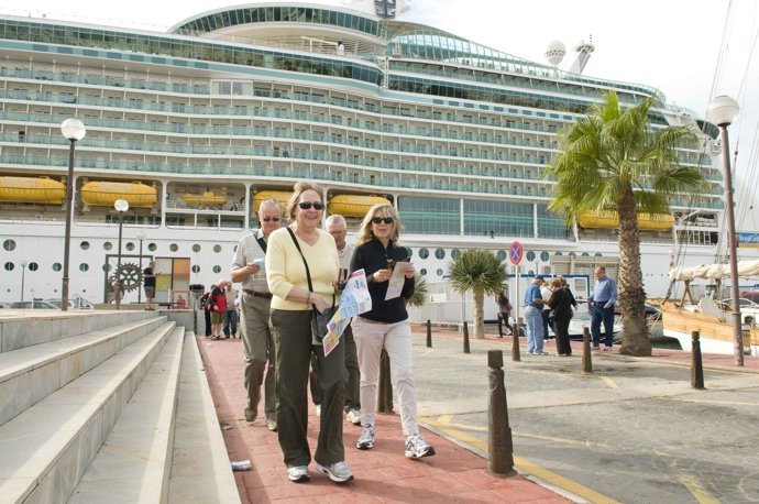 Turistas Extranjeros Descubren Los Productos Artesanos De La Región