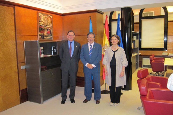 Matías Rodríguez Inciarte, Francisco Álvarez Cascos Y Teresa Sanjurjo.