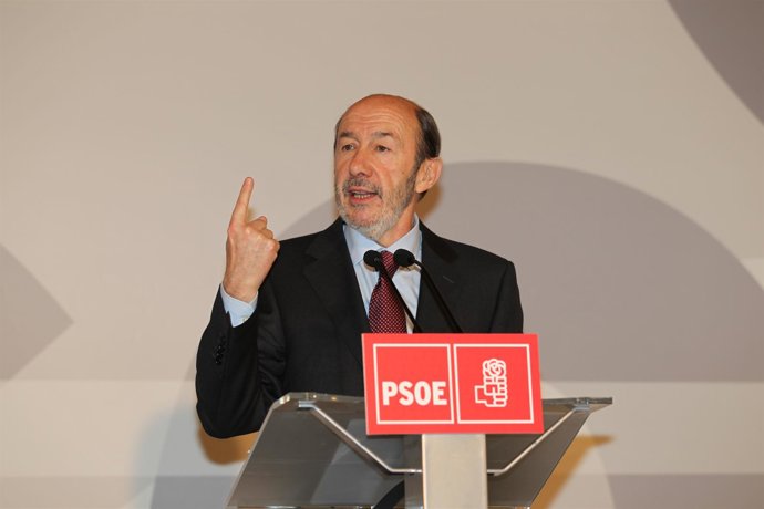 Alfredo Pérez Rubalcaba, En Rueda De Prensa