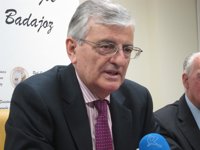 Torres-Dulce dice que en el caso de ETA la Ley Penitenciaria debe interpretarse con "absoluto" respeto a las víctimas