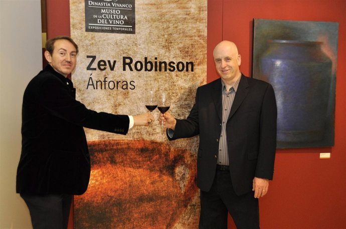 Santiago Vivanco Y Zev Robinson, En La Apertura De La Muestra Este Jueves