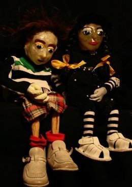 'Iluminando' La Noche' De Redoble Teatro