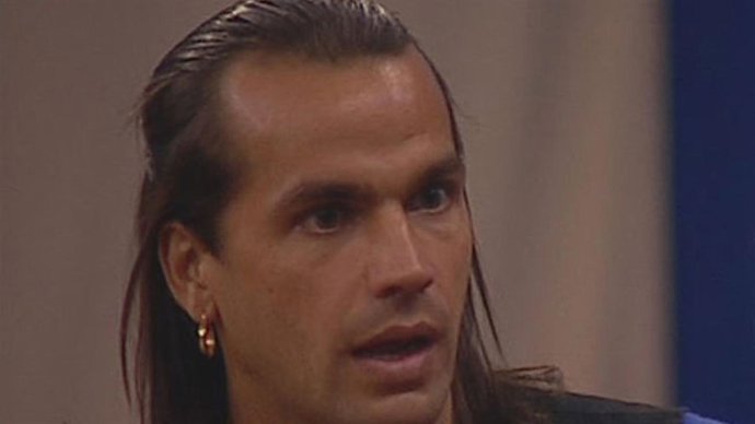 Pepe, Concursante De 'Gran Hermano 12+1', Con Cara De Sorpresa 