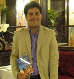 Daniel Rodríguez, Autor Del Libro 'Cordones Para Las Zapatillas' 