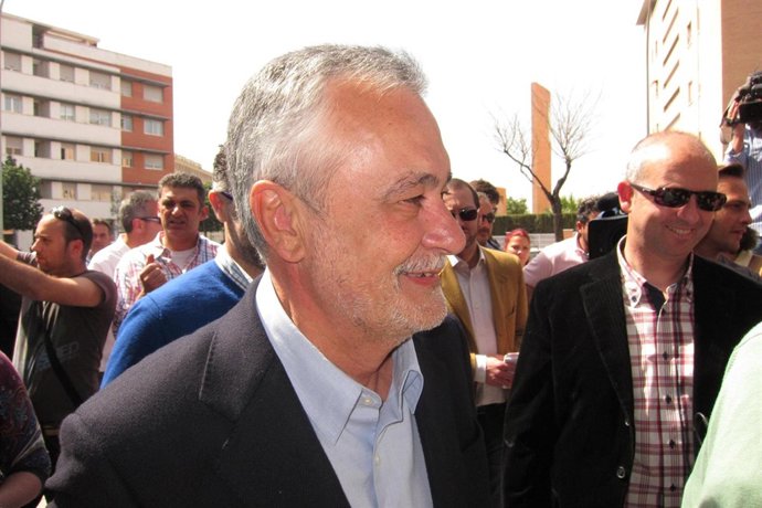 Griñán, Durante Un Recorrido Electoral En El Último Día De Campaña