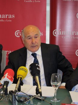 El Presidente Del Consejo De Cámaras De Comercio De Cyl, Vicente Villagrá