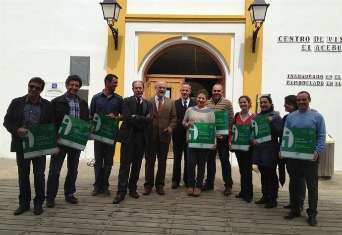 Díaz Trillo Con Agentes Turísticos En Doñana