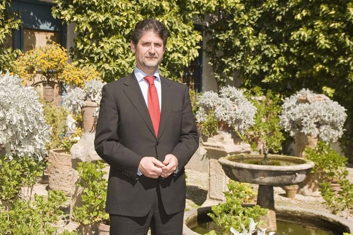 El Director De La Fundación Cajasur, Ángel Cañadilla