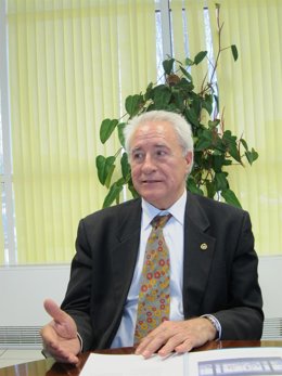 El Director Del Instituto Tecnológico De Aragón, Salvador Domingo.