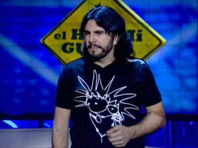 El Humorista Juan José Vaquero Luce Uno De Los Diseños De 'Bichobichejo'