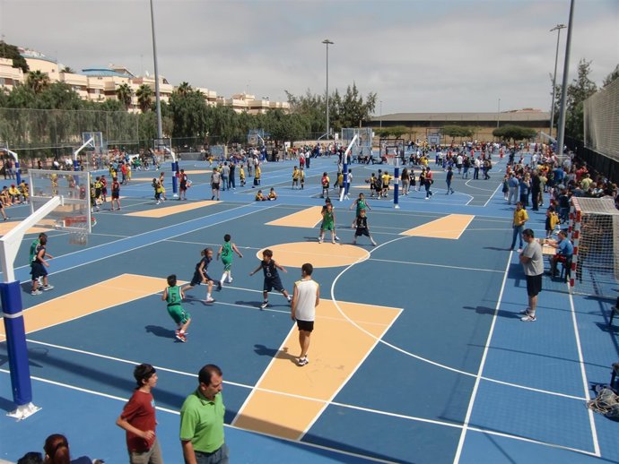 Canchas Deportivas De La Paterna