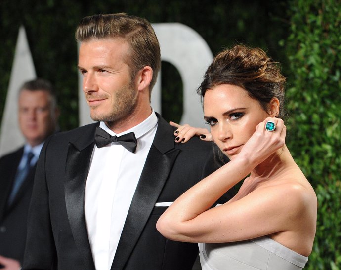 David Y Victoria Beckham Venden Su Casa En Inglaterra