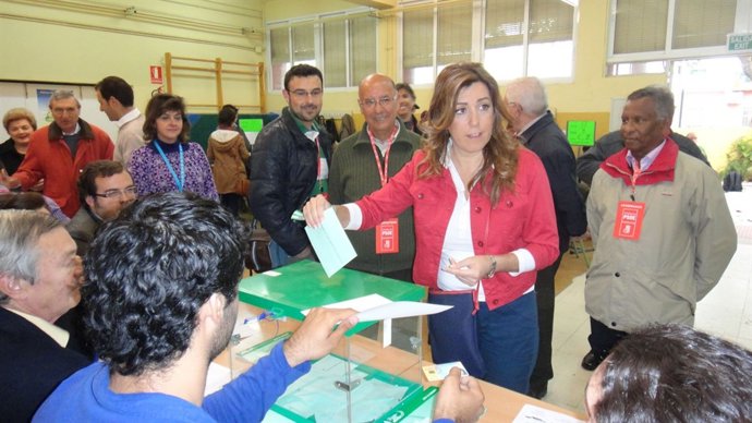 Susana Díaz Vota En Las Elecciones Autonómicas De 2012