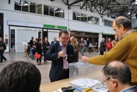 25M.-Iglesias (IU) espera que no haya un desplome de participación porque se adulteraría el resultado