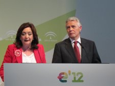 Mar Moreno Y Francisco Menacho Durante La Comparecencia De Esta Tarde