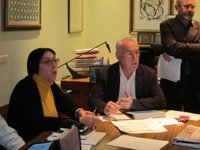 Cayo Lara cree que "la ola azul se ha despeñado en Despeñaperros y en Picos de Europa"