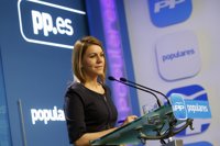 Cospedal dice que el Gobierno seguirá con sus reformas a pesar de los resultados en Andalucía y Asturias