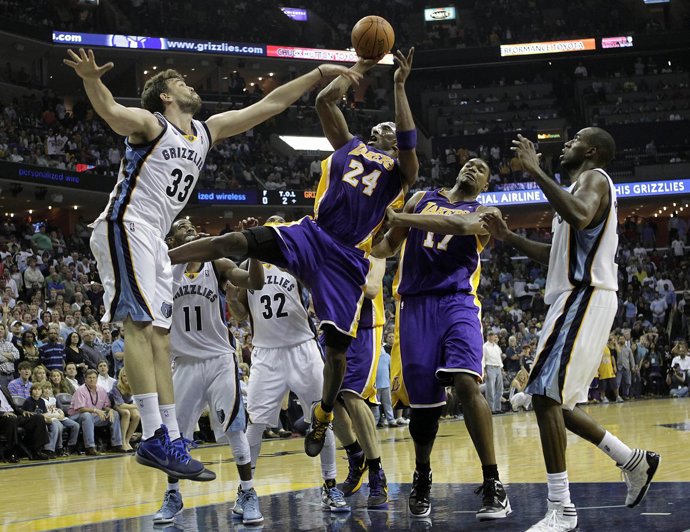 Marc Gasol, Kobe Bryant Y Bynum, Grizzlies Y Lakers