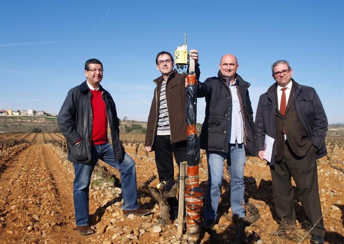    Jesús Madrazo, De Contino (CVNE), El Doctor Roberto Fernández Con El Senso   