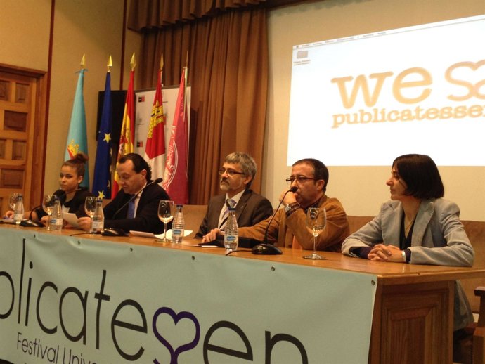 Inauguración De Publicatessen