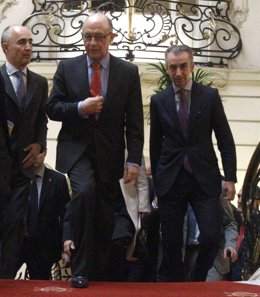 El Ministro De Hacienda, Cristóbal Montoro
